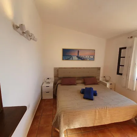 Villa 2 Bedroom 'the Bungalow' With Private Heated Pool.