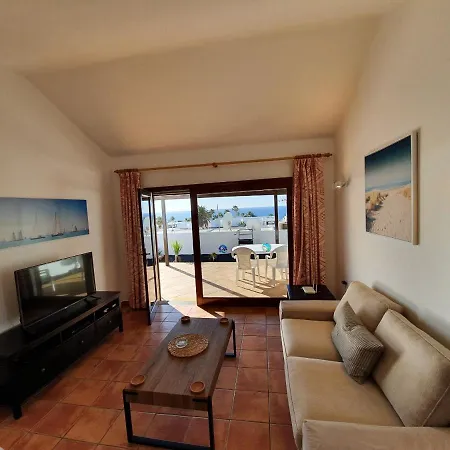 Villa 2 Bedroom 'the Bungalow' With Private Heated Pool.