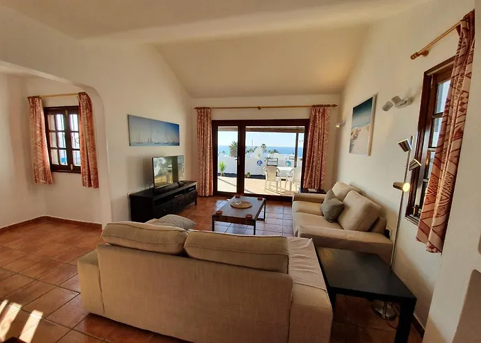 2 Bedroom 'the Bungalow' With Private Heated Pool. بويرتو ذيل كارمين