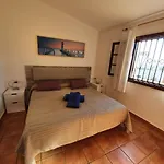 别墅 2 Bedroom 'the Bungalow' With Private Heated Pool. 卡门港