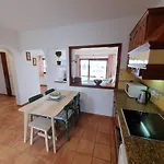 别墅 2 Bedroom 'the Bungalow' With Private Heated Pool.