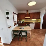 别墅 2 Bedroom 'the Bungalow' With Private Heated Pool. *